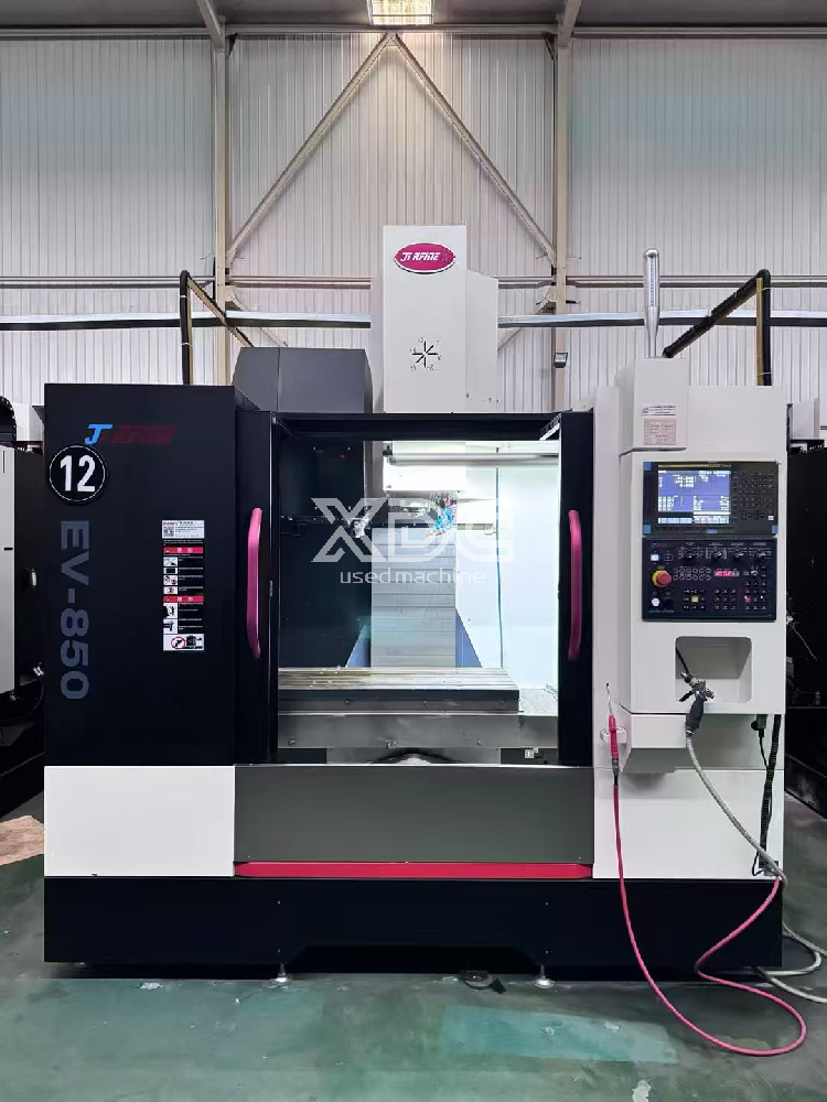 Used EV-850 Vertical Machining Center