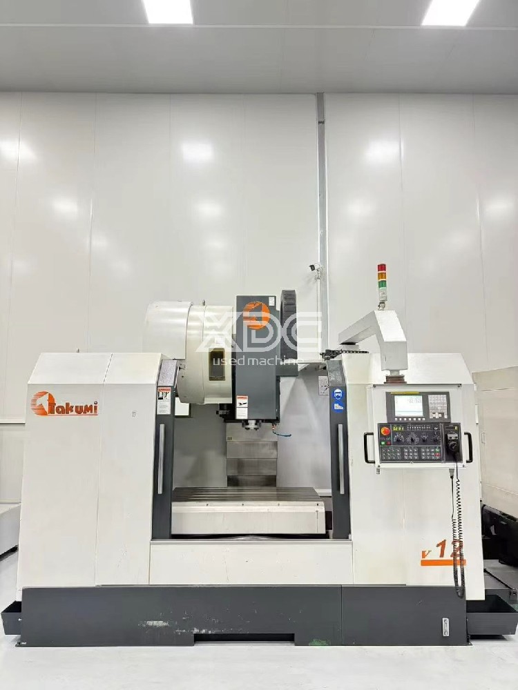 Used V12 Heavy Duty Machining Centre