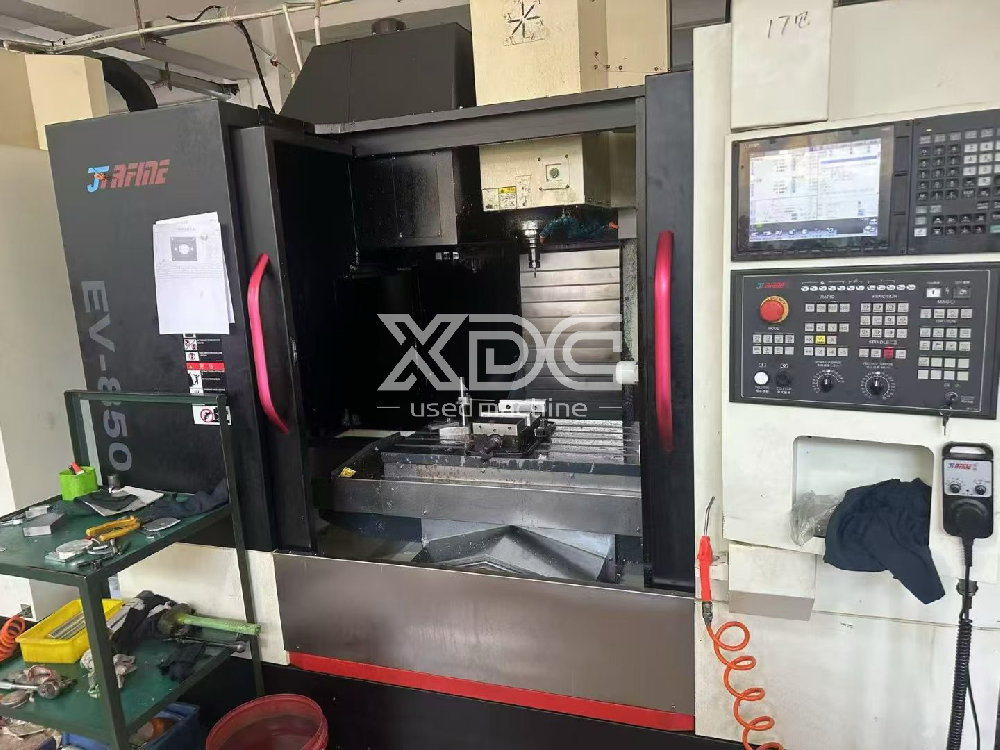 Used EV850 Vertical Machining Center