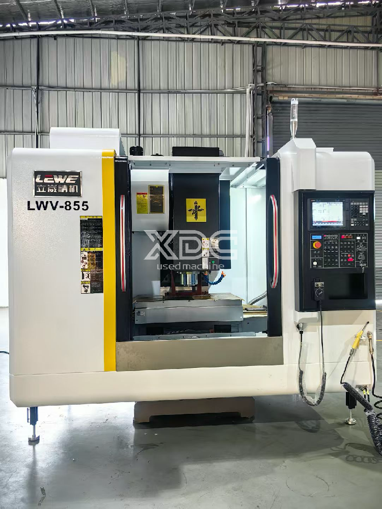 Heavy duty V855 machining centre