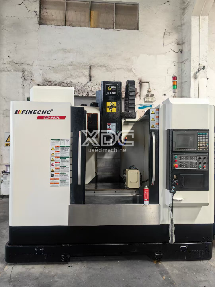 Used 850L Vertical Machining Center