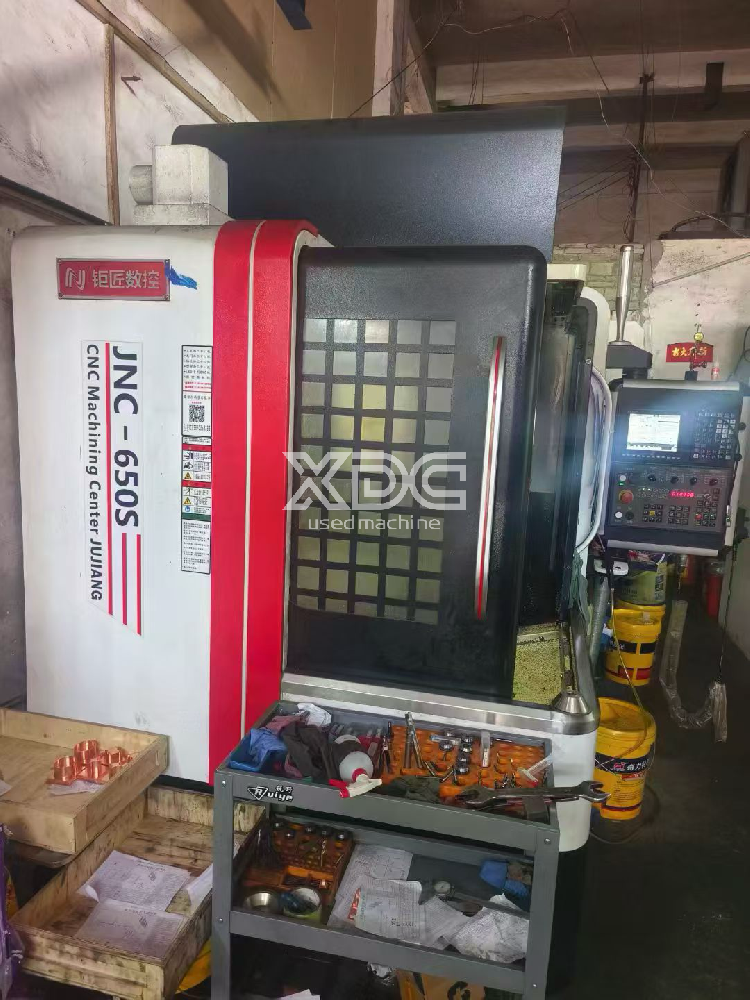 Used Boutique 650 Vertical Machining Center