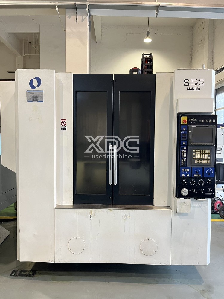 Used Makino S56 machining center