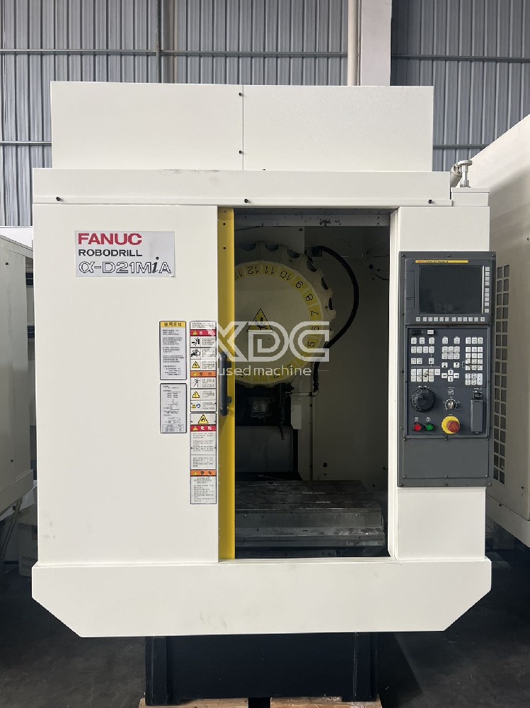Used Fanuc D21MiA Drilling and Tapping Center